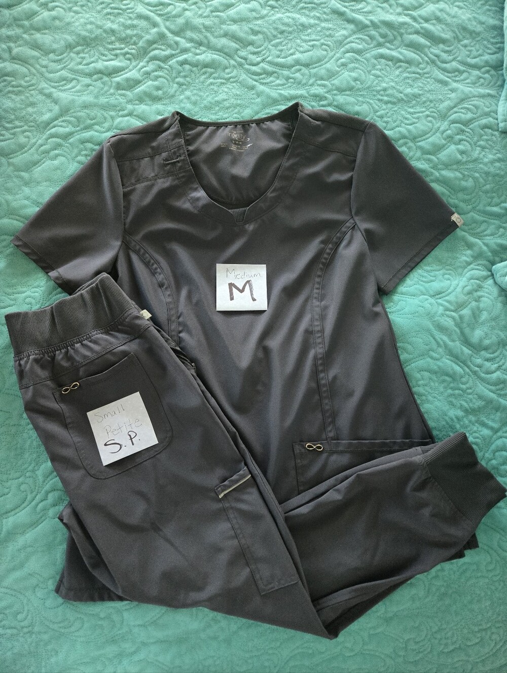 Women’s Gray Scrub Set - Top & Pants